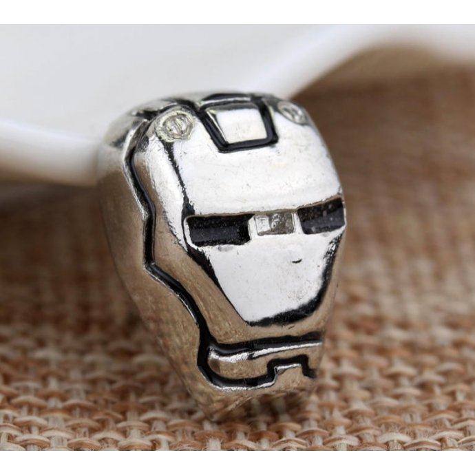 Значок Ironman Z213