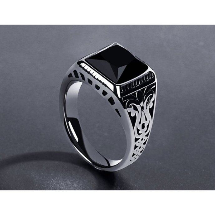 Печатка с ониксом R1729