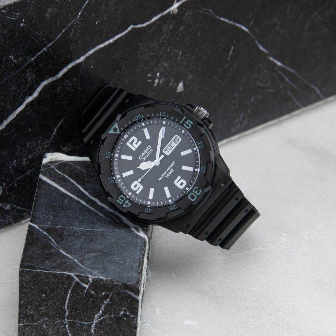 Часы наручные Casio MRW-200H-1B2VEG