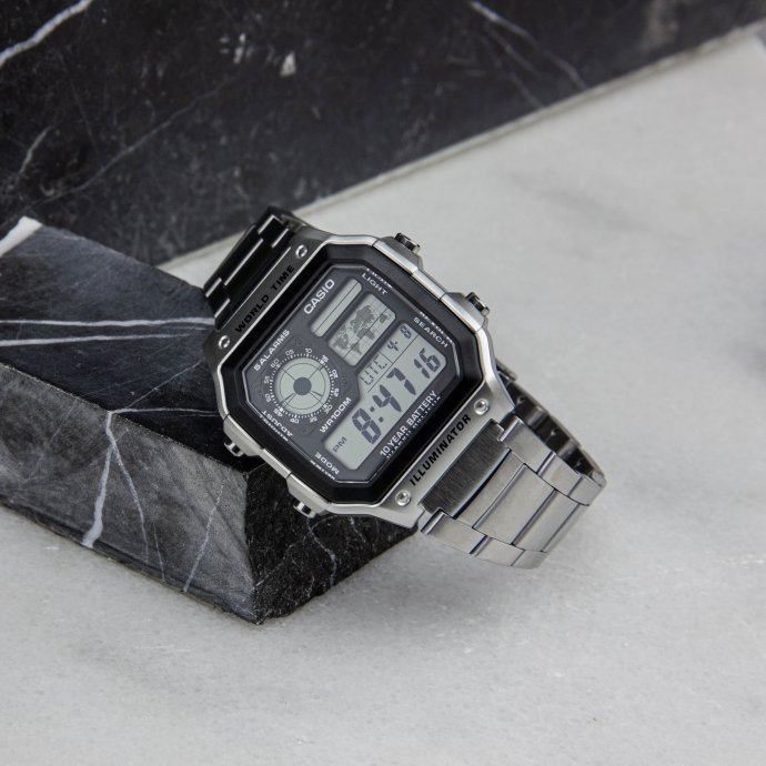 Часы наручные Casio AE1200WHD-1A