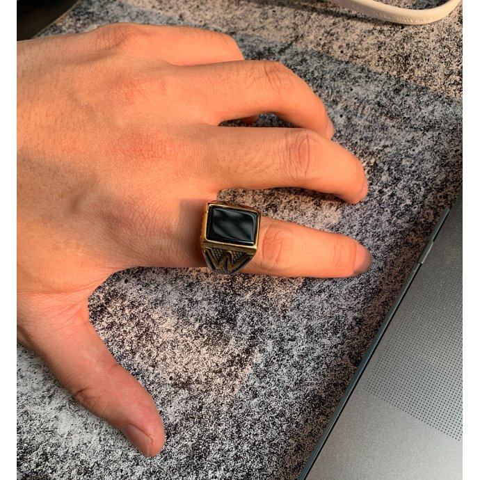 Перстень с агатом двухцветный R240