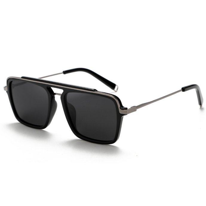 Очки солнцезащитные Lewis SGP3043