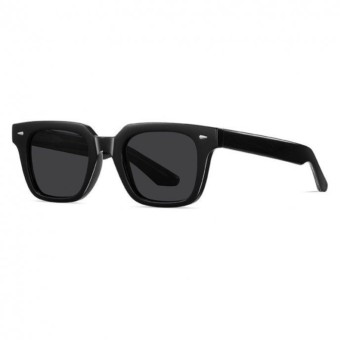 Очки солнцезащитные Moka black SGP31105-C1