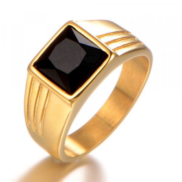 Перстень с черным камнем R195